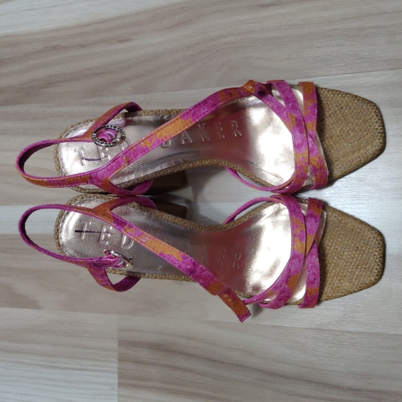 Kasiras Sandal - Picture 4 of 6